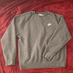 Nike pullover sweater
